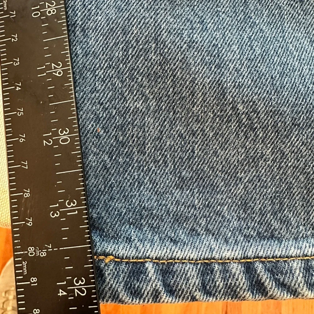 NWT Levi's 550 Jeans Mens 42x32 Blue Relaxed Fit Medium Wash Denim Red Tab